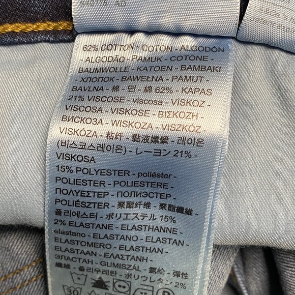 Blue Levi’s 315 Shaping Bootcut, 30 - Picture 5 of 10